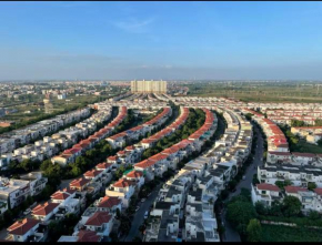 Studio Stays near Expo Mart